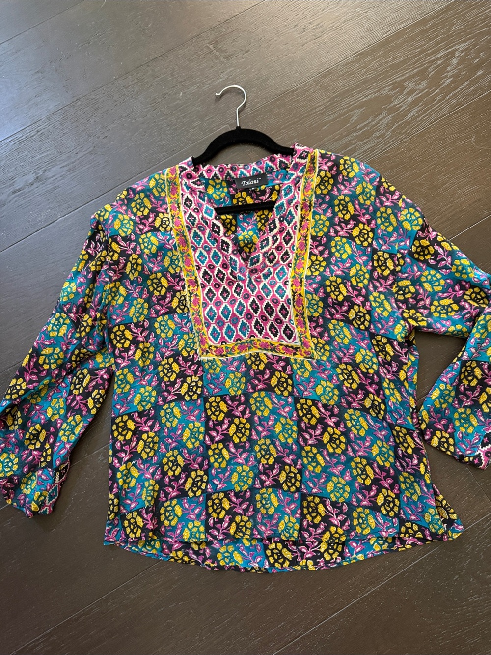 Tolani Multi-Colored Floral Patchwork V-Neck Long Sleeve Top100%silk